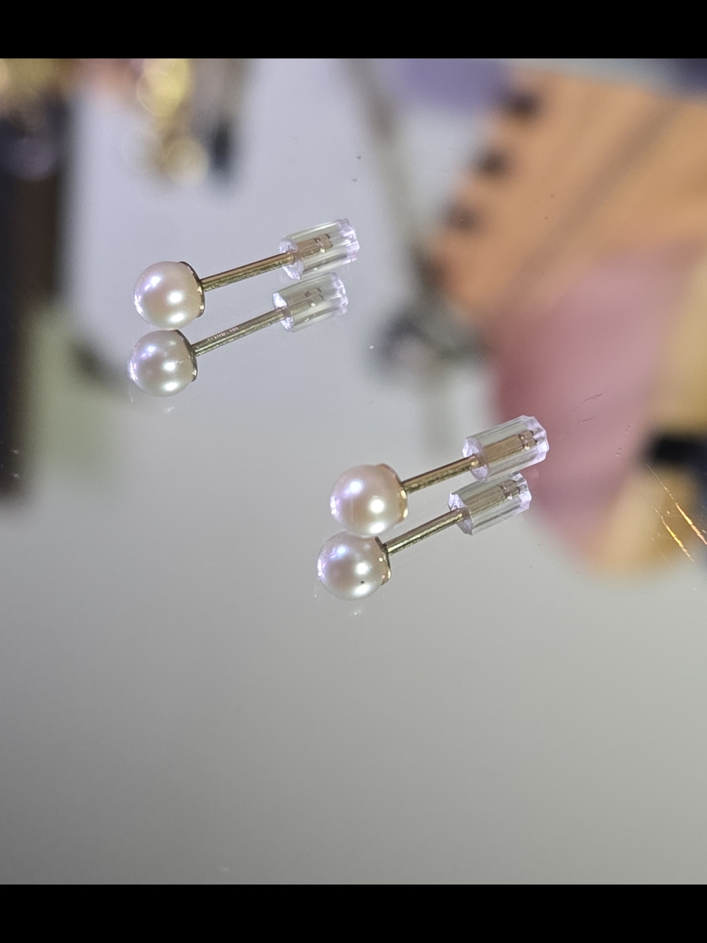 Gold Pearl Stud Earrings ✨️4mm AAA  Akoya Pearls✨️Stamped 14K Gold 1/20 - Picture 2 of 6